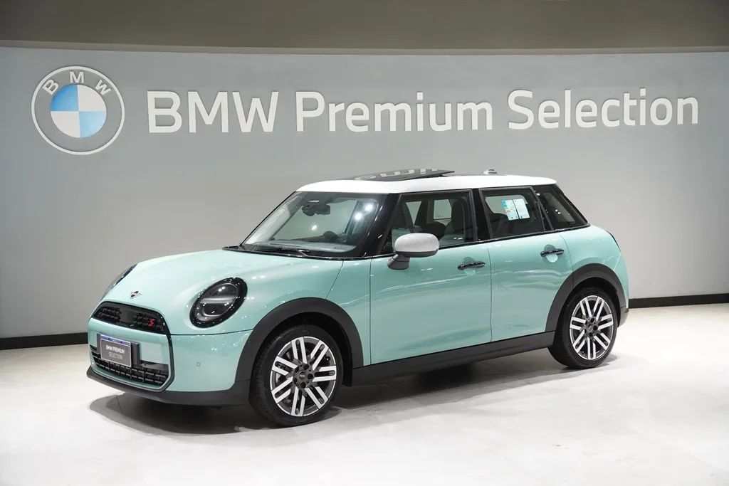 Mini Cooper 2.0 16V Twinpower Gasolina S 4P Steptronic 2026