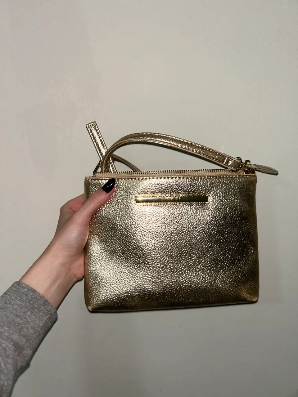 Bolsa Santa Lolla Dourada