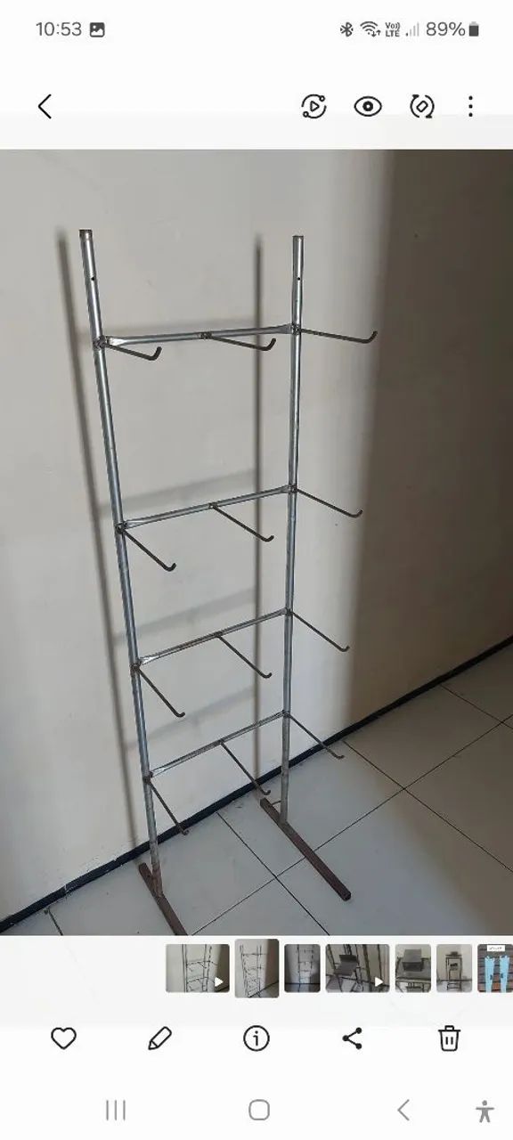Expositor de ferro