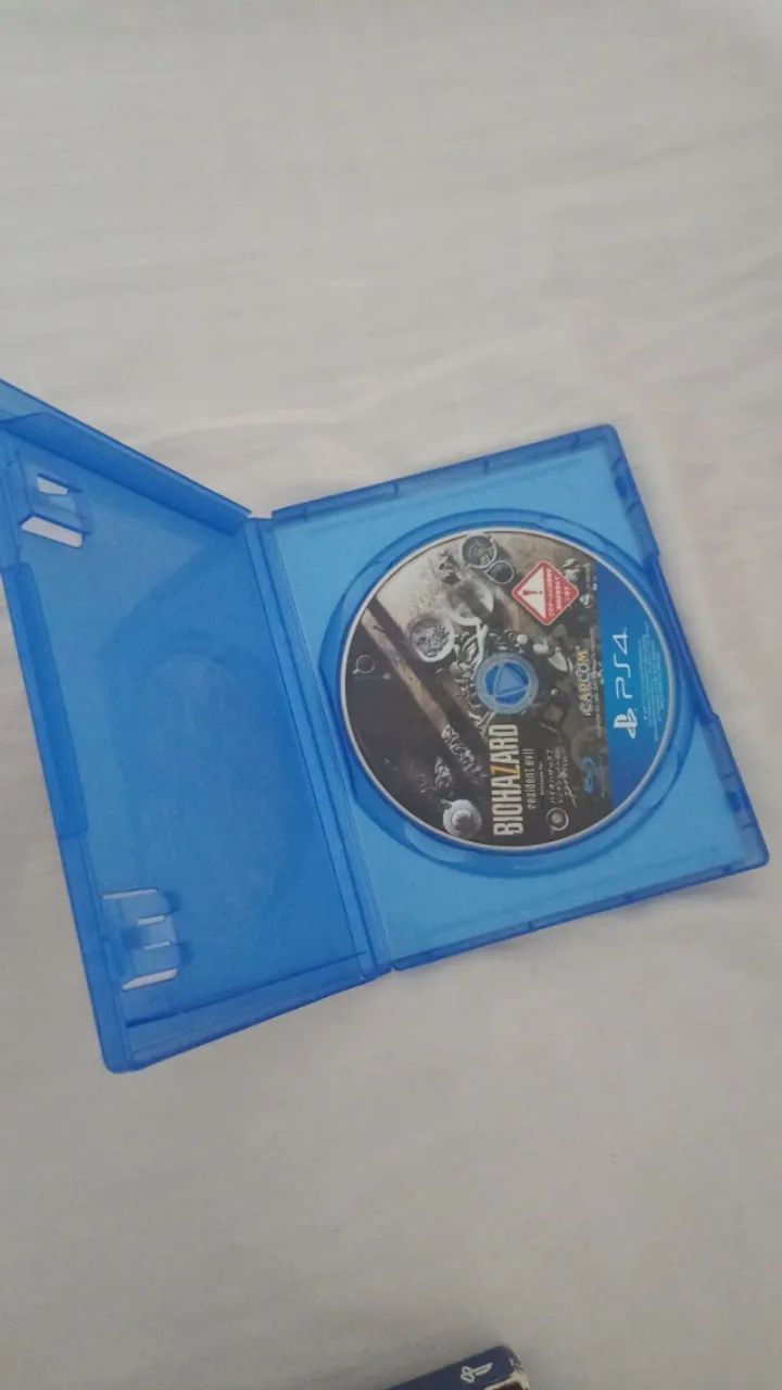 Biohazard 7 Grotesque Version JPN PS4 - Foto 3