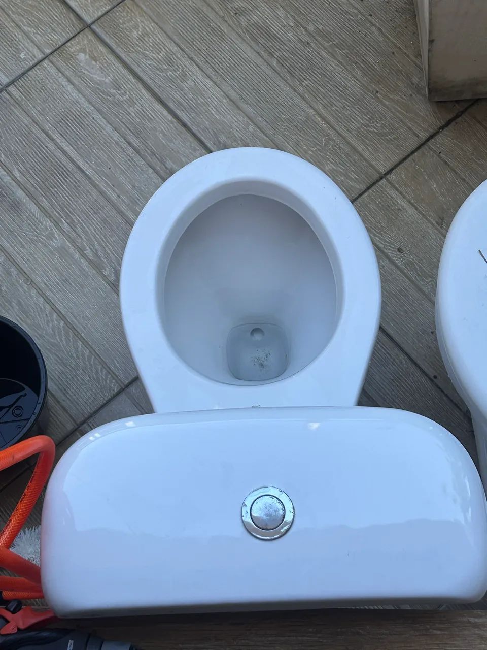 Toilet Bowl430234417591101441