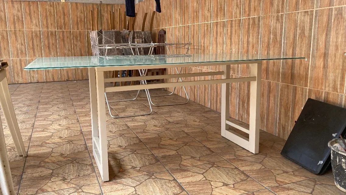 Mesa de vidro com base em mdf  - Foto 3