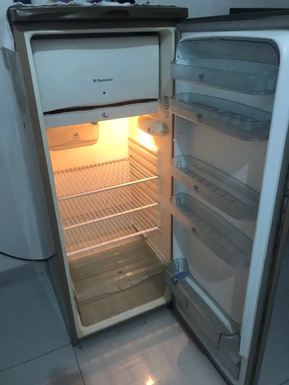 Geladeira Eletrolux