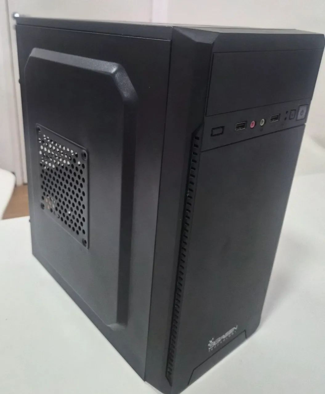 PC completo i3 1004f 8gb Ddr4 Ssd m2 Monitor Dell 17 polegadas  - Foto 2