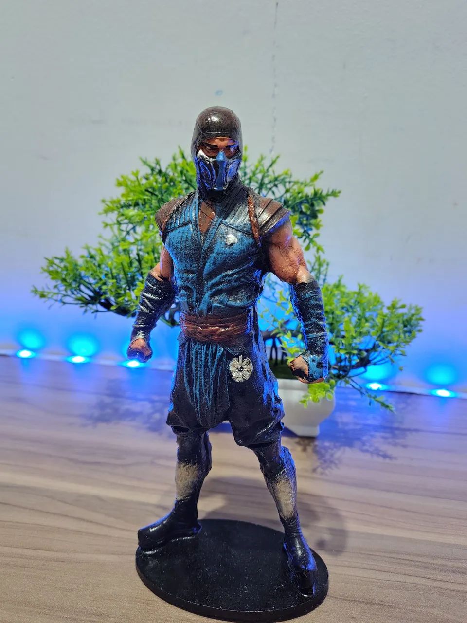 BONECO SUB ZERO MK COLECIONAVEL EM RESINA 