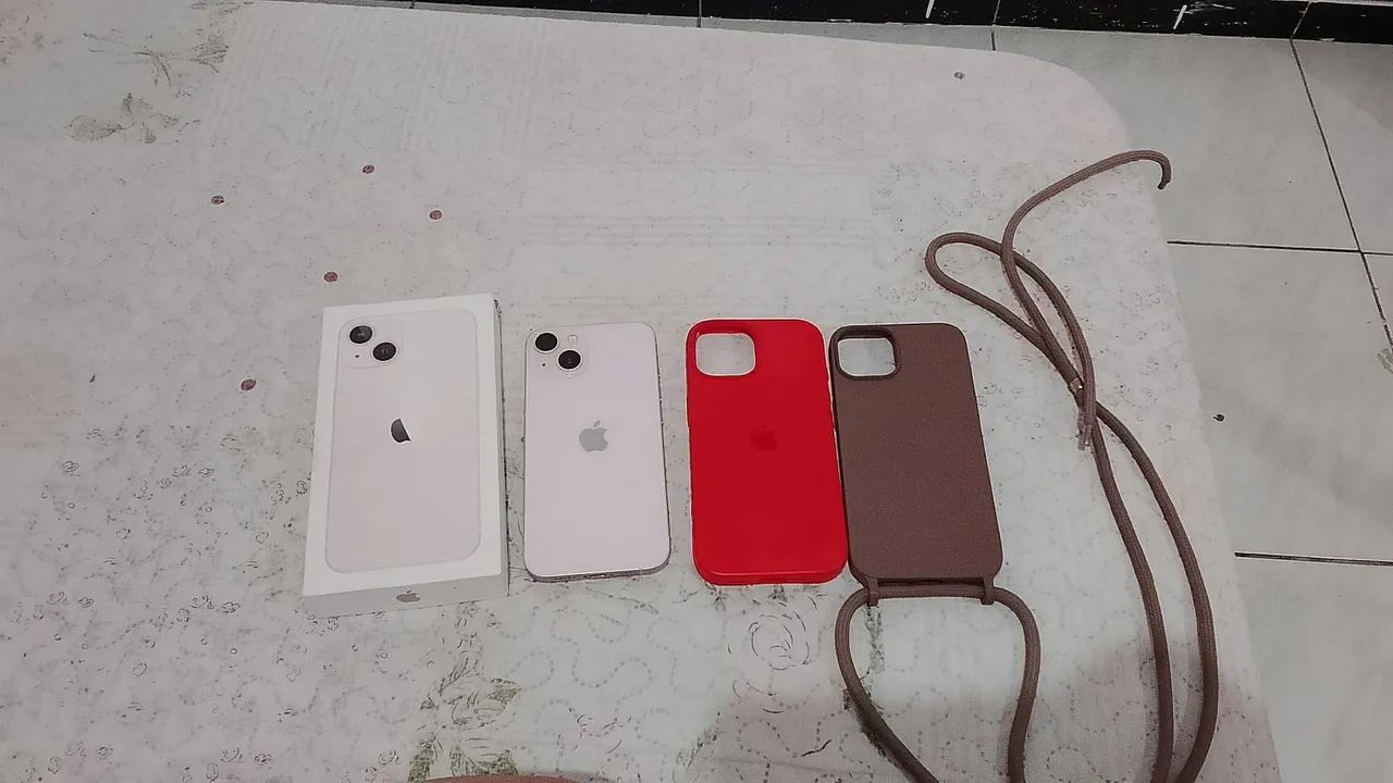 iPhone 13