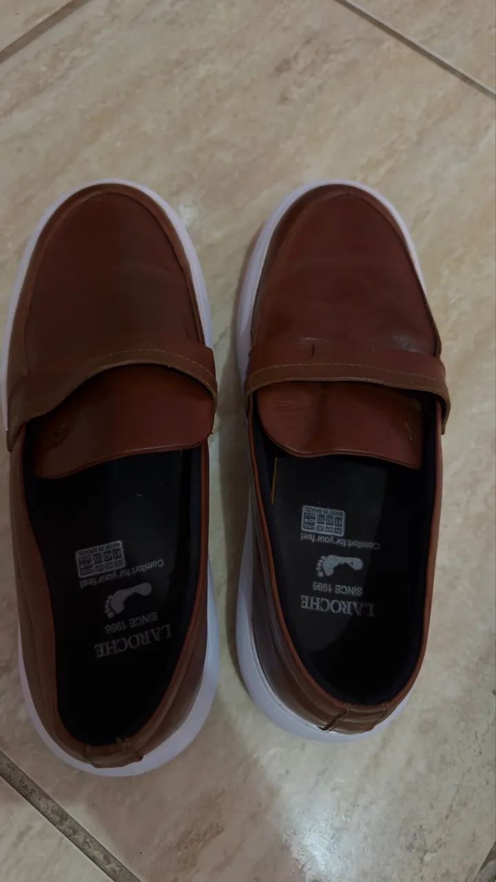 Sapatos 