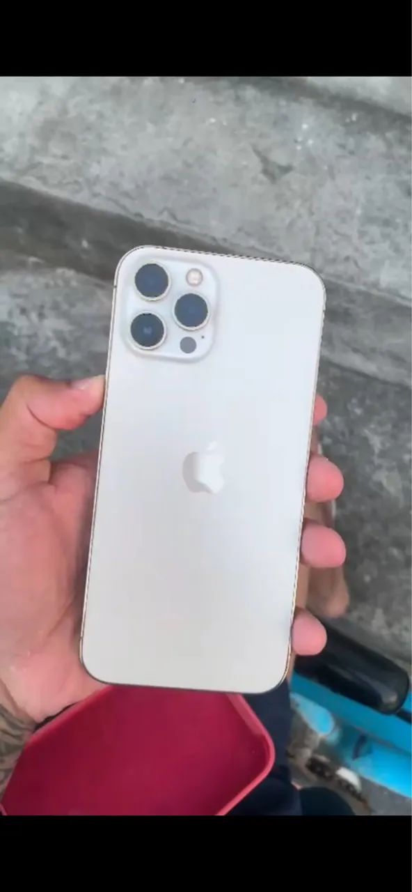 iPhone 12 Pro Max 128gb 78 de bateria - Celulares e Smartphones