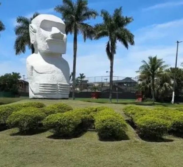 Ofereço para morar e trabalhar de caseiro 