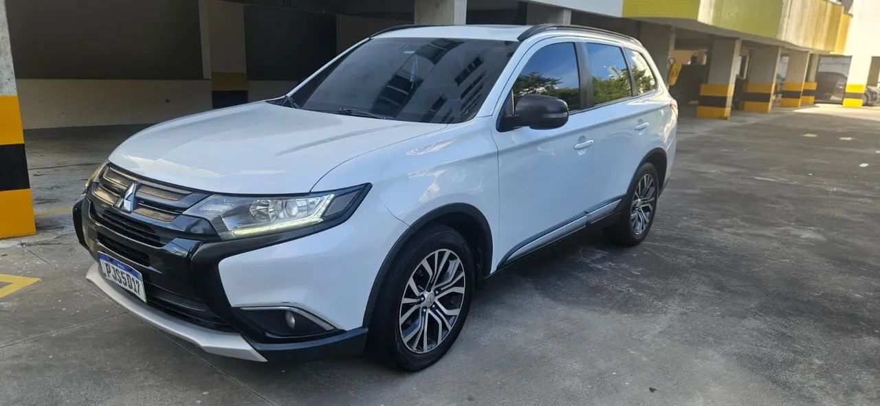 Mitsubishi Outlander 2016