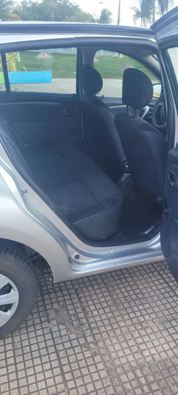 Renault Sandero Expression Hi-flex 1.0 16V 5P 2012 - Foto 2