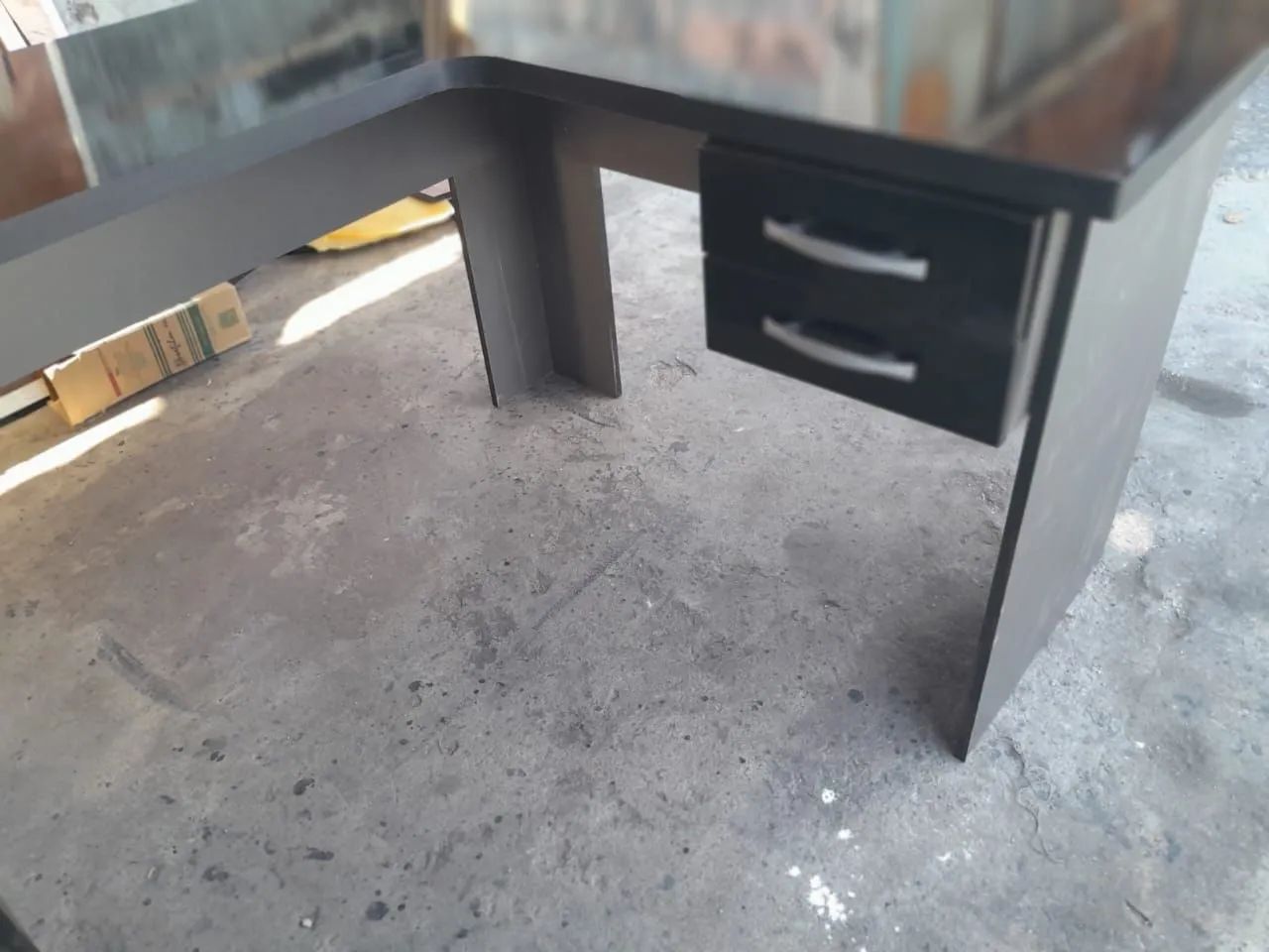 Escrivaninha de MDF modelo em L - Foto 4