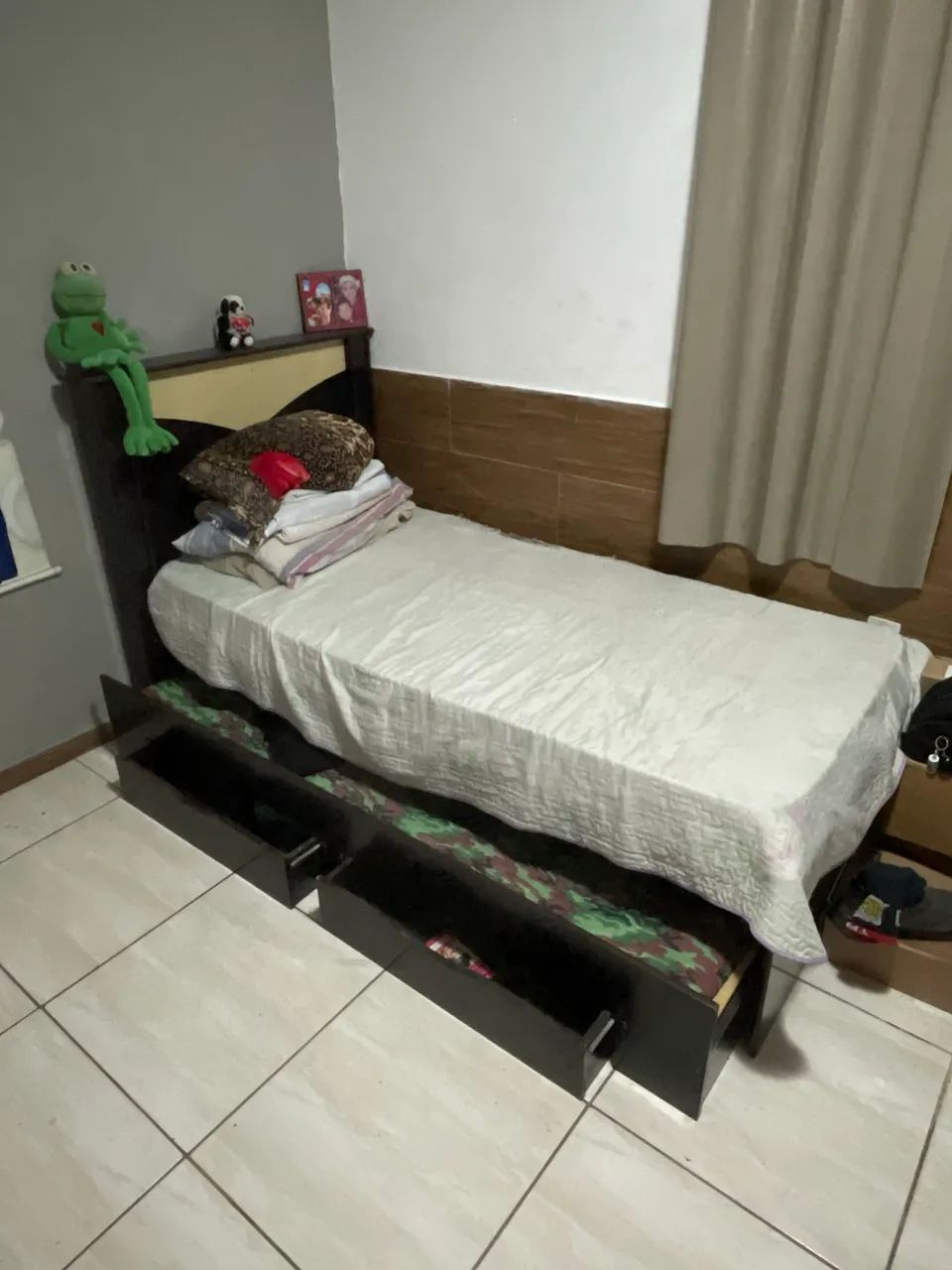 Cama solteiro c/ gaveta e cama auxiliar - Foto 2