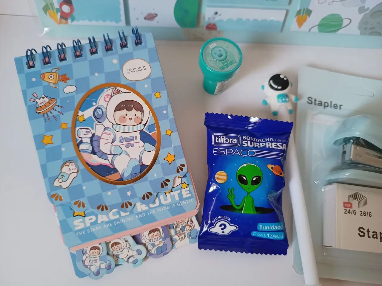 Kit Papelaria Azul com Tema de Astronauta e Espaço  - Foto 2