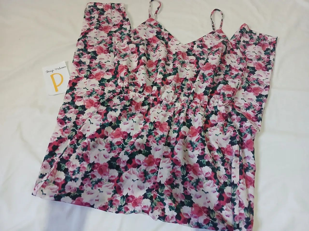 Macacão Forever 21 florido
