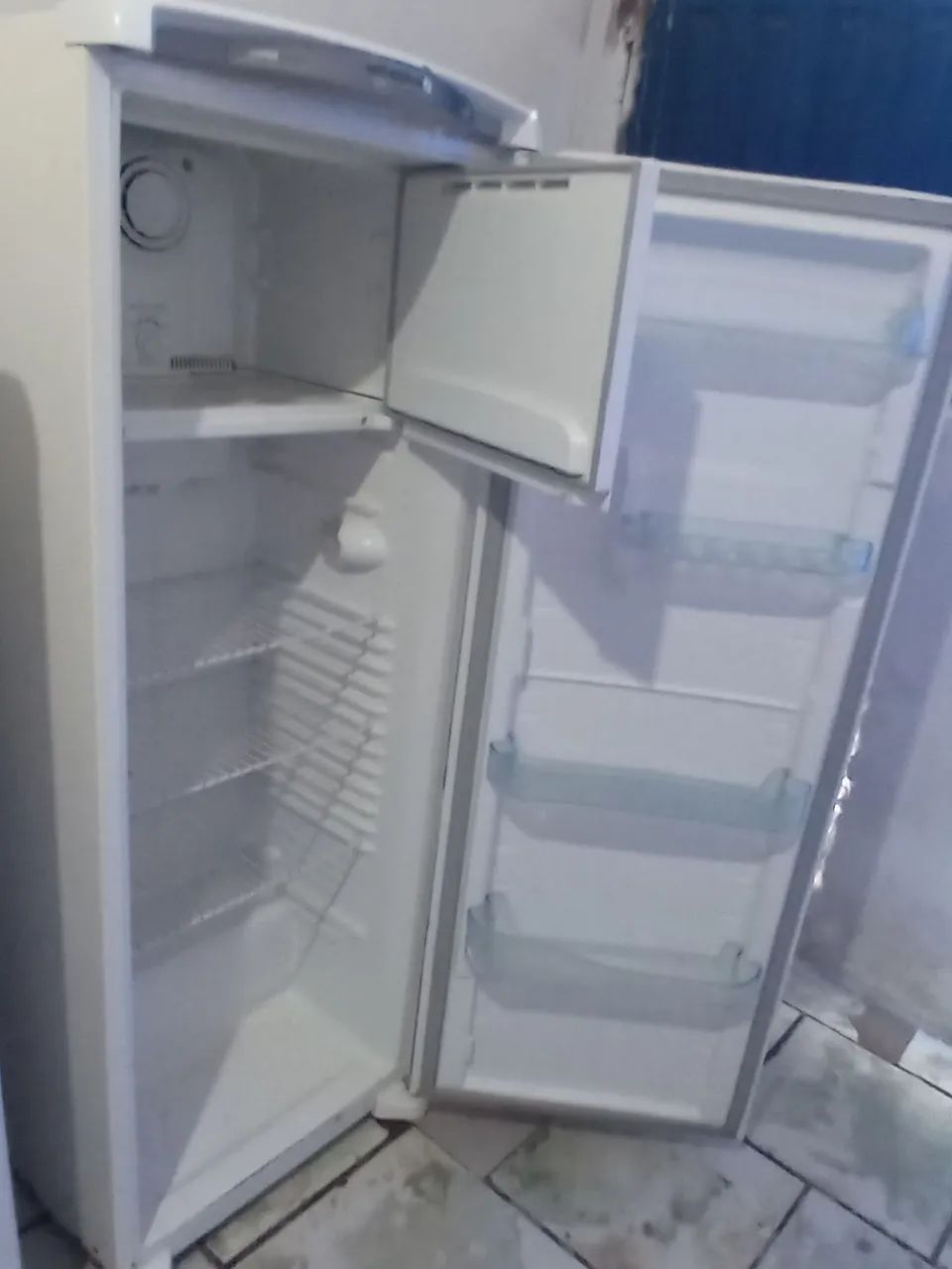 Geladeira 110v Consul Facilite Frost Free