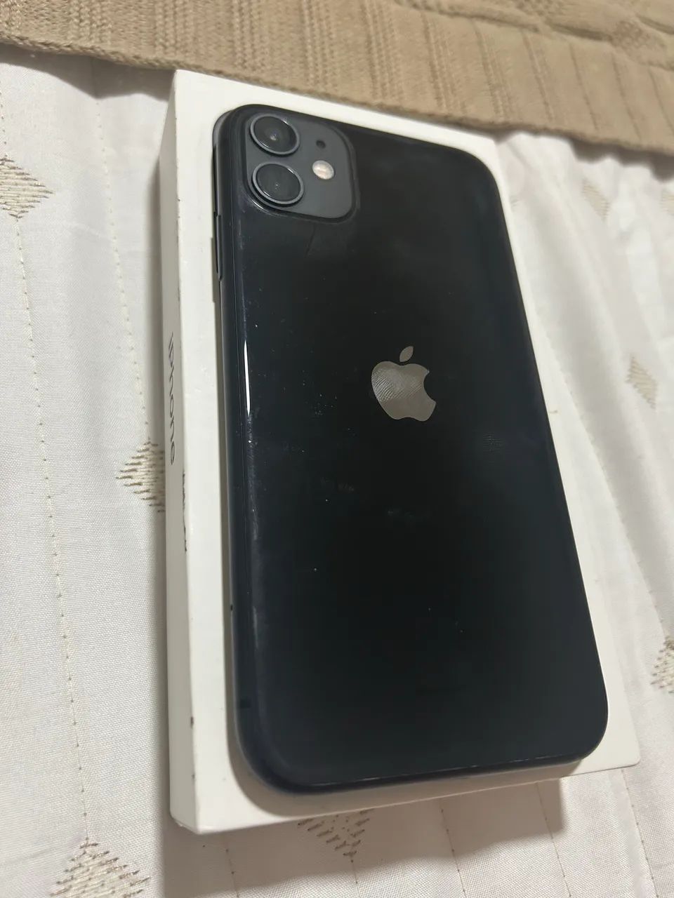 iPhone 11 Preto 128GB - Impecável (Com Caixa e Capinhas) - Foto 3