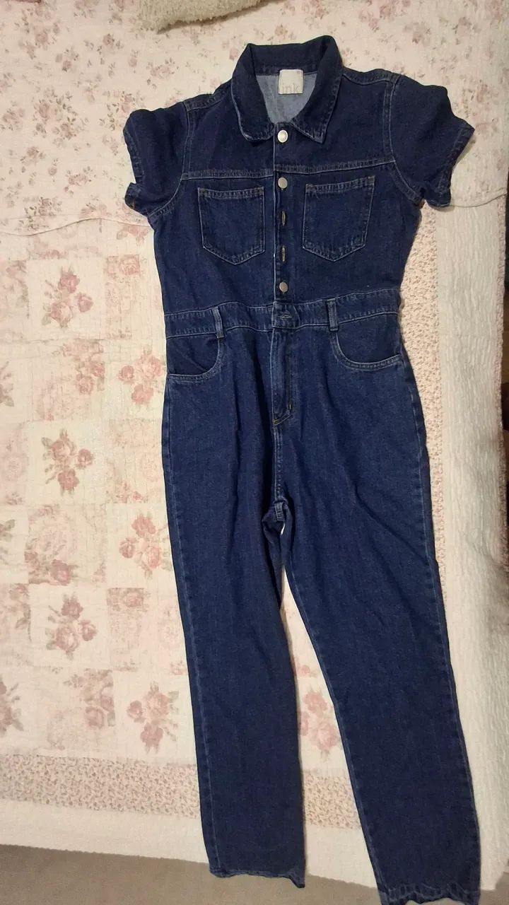 Macacão jeans tam 36 - Foto 2