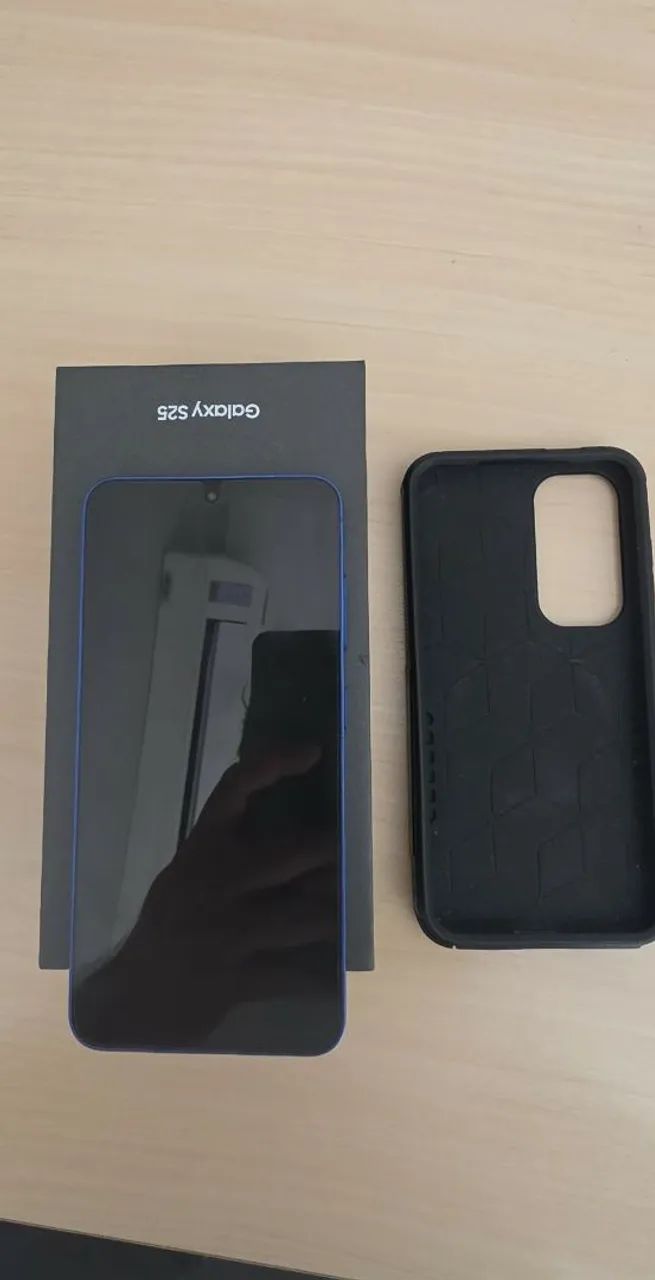 Samsung S25 impecável 