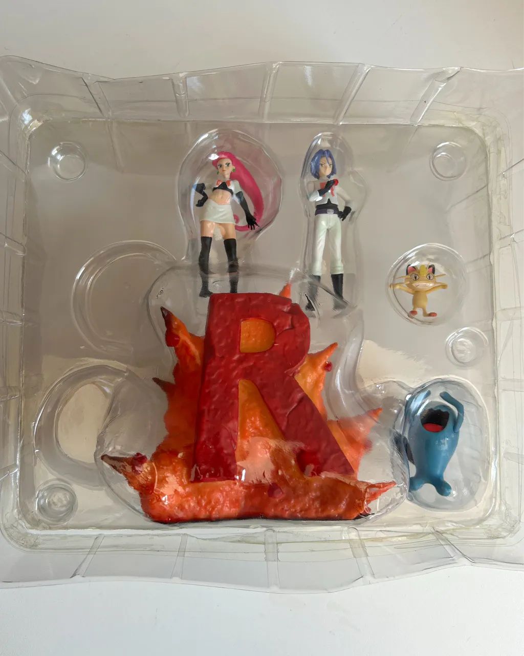 Combo Equipe Rocket Pokemon Bonecos Action Figures - Foto 4