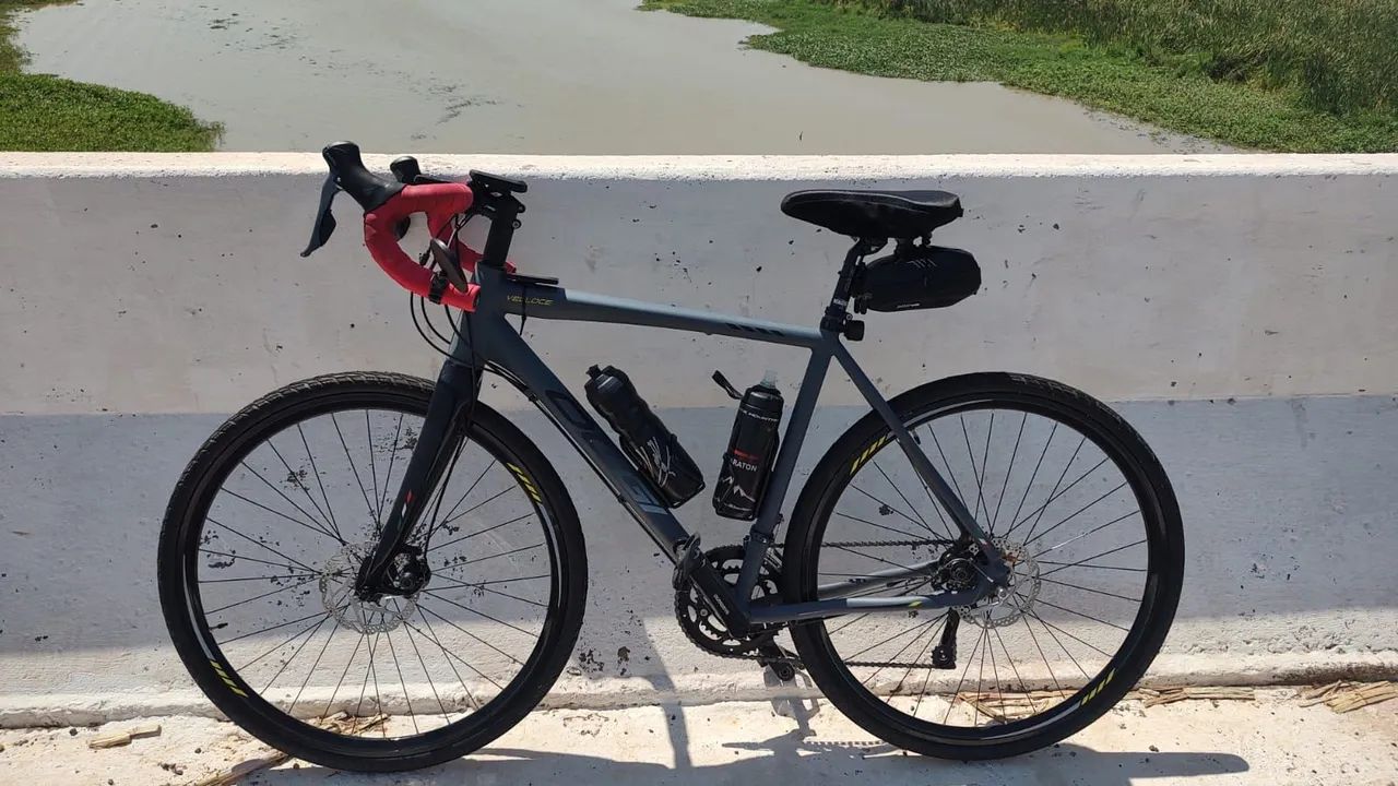 OGGI 700 VELLOCE DISC CLARIS L