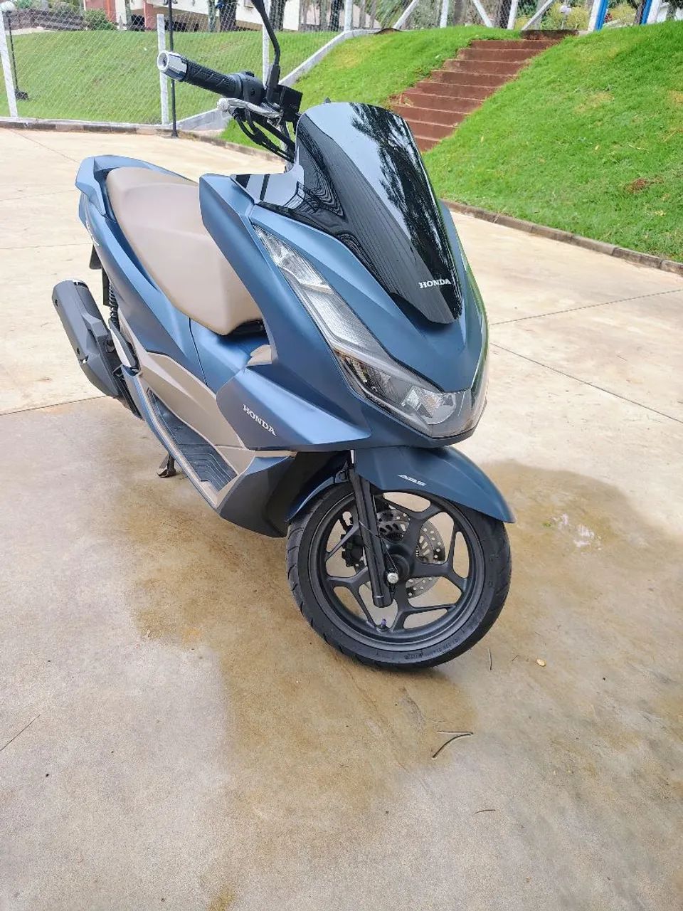 PCX 2024 DLX - Foto 2
