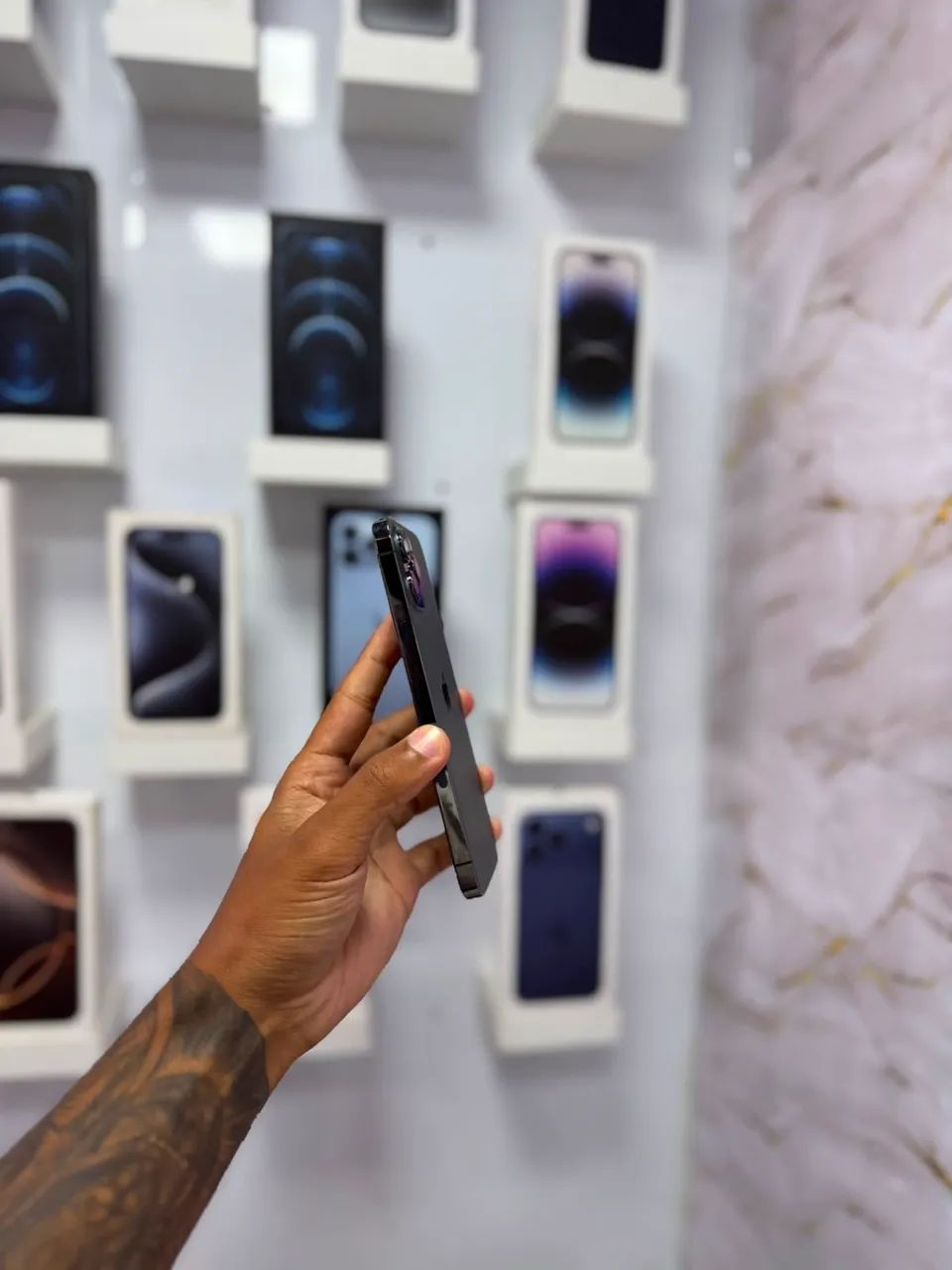iPhone 12 PRO MAX - 256GB ? R$2.499 - Foto 4