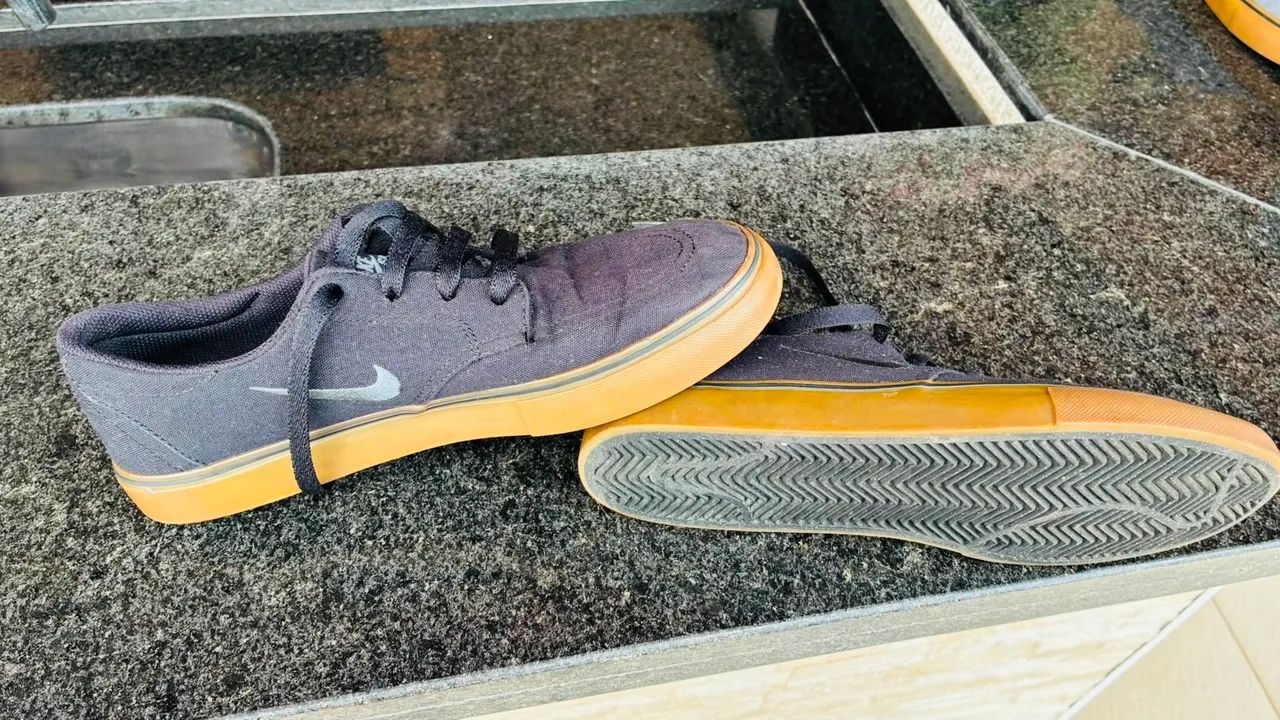 Tênis Nike preto - Foto 4