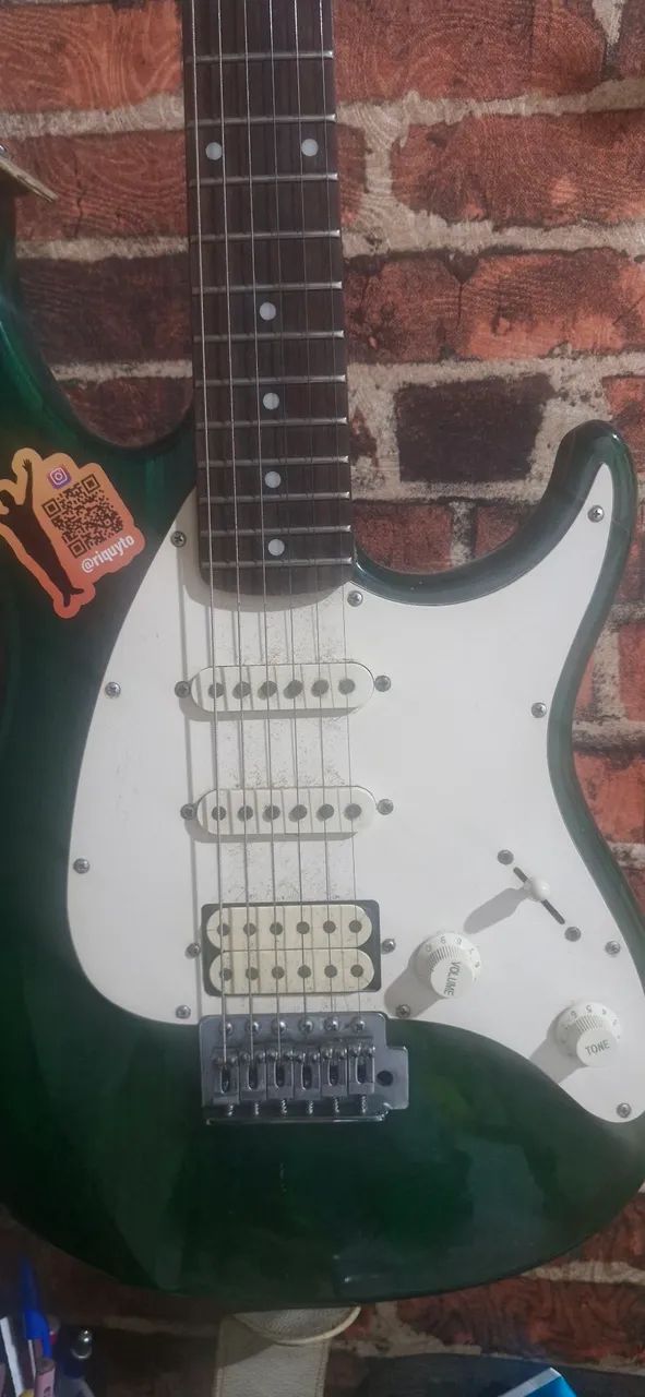 Guitarra Peavey Raptor Plus - Foto 3