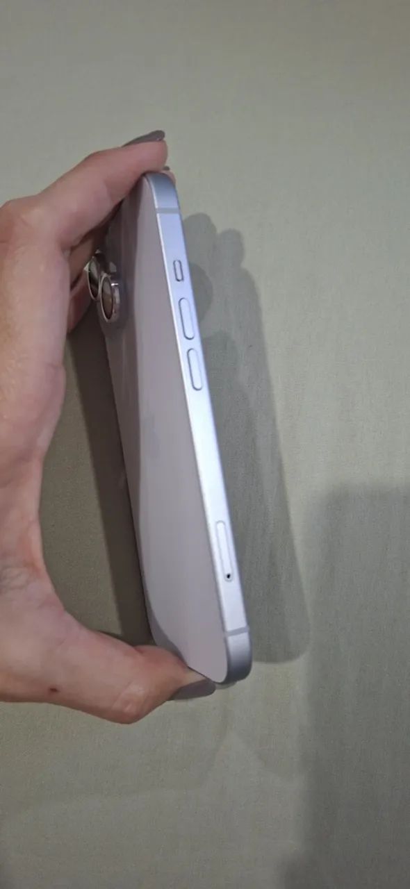 Vendo celular iPhone 15 - Foto 5