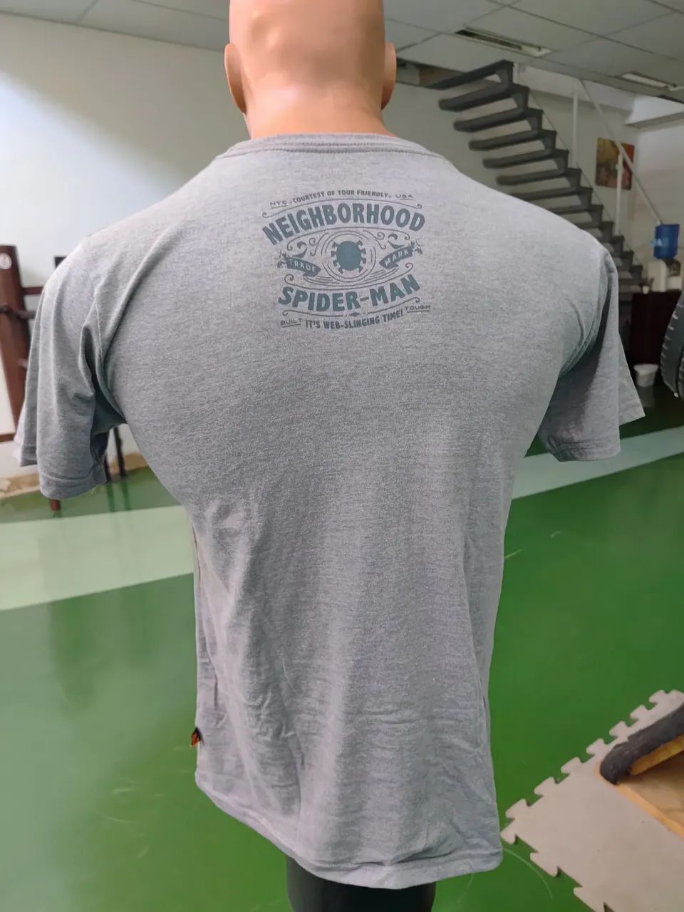 Camisa Homem Aranha retrô  - Foto 3