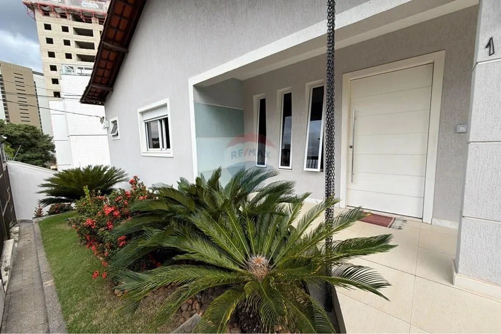 Casa com 6 Quartos, 2 suítes, piscina e área gourmet no Palmares - Foto 2