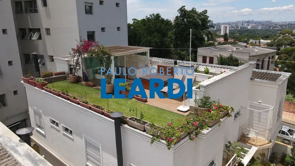 CASA EM CONDOMÍNIO - VILA MADALENA - SP