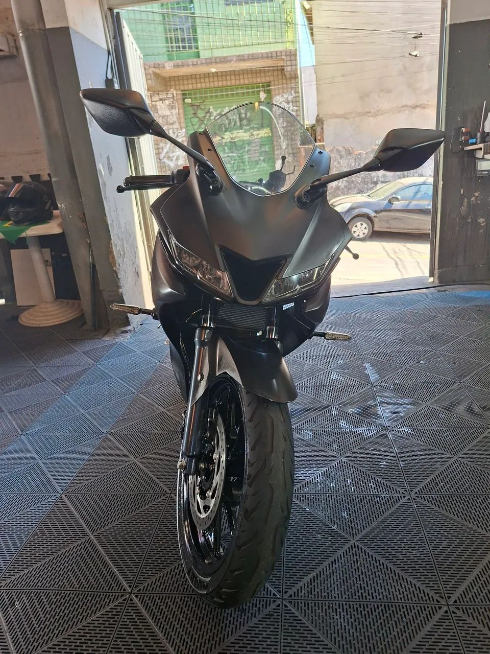 Yamaha R15 - Foto 2