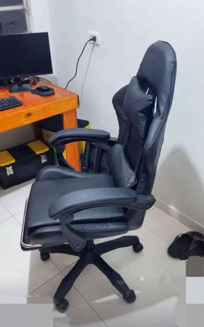 Cadeira gamer semi nova - Foto 4