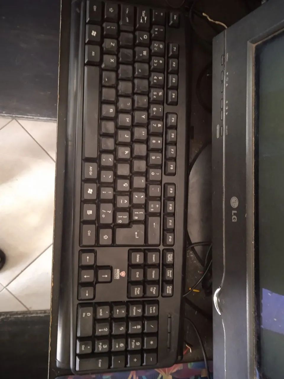 Computador completo CPU, monitor de 20 polegadas teclado mouse e fone - Foto 4