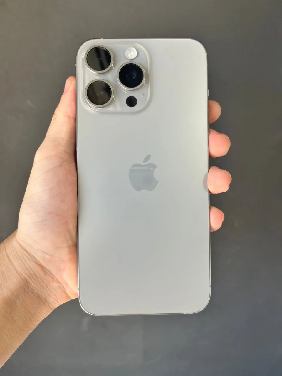 iPhone 15 Pro Max - Foto 4