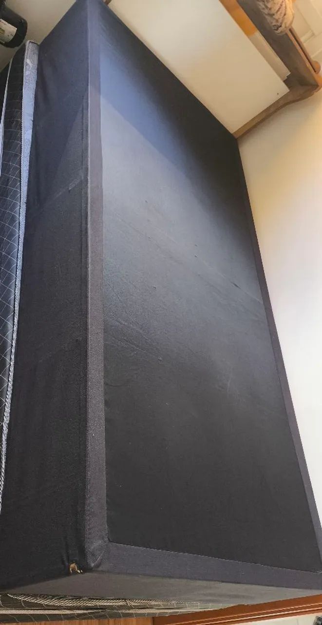 Vendo cama box de solteiro sem colchão  - Foto 2