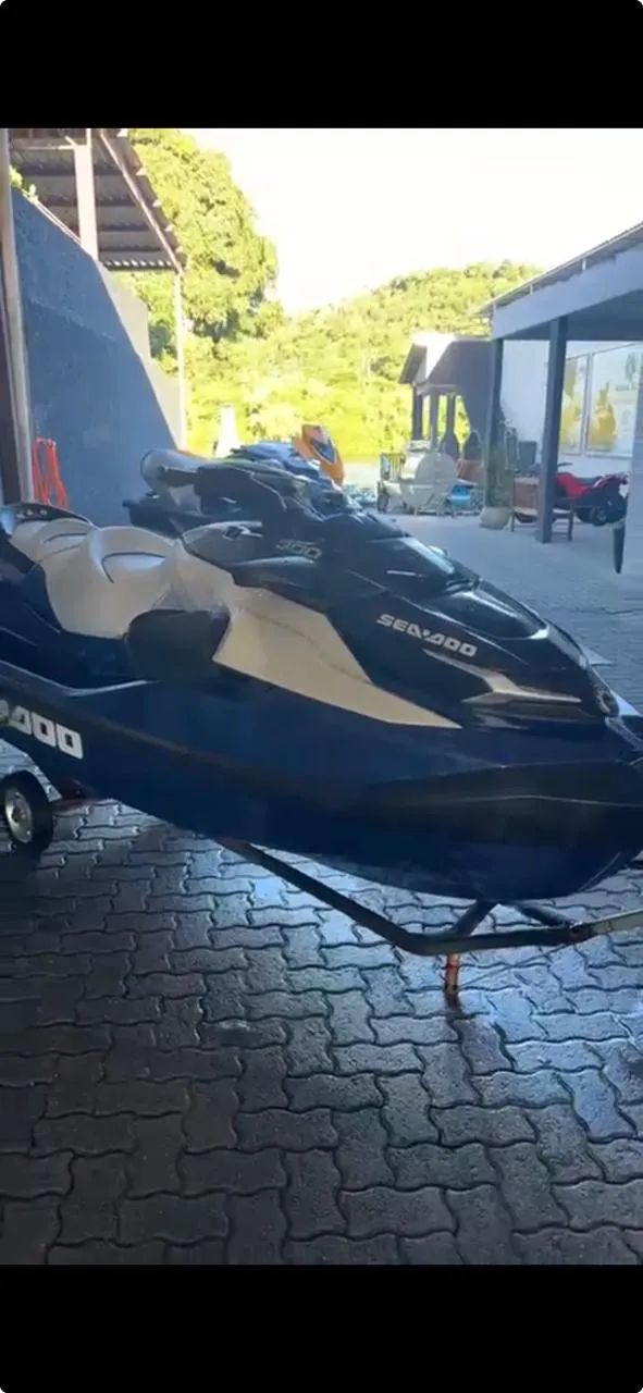 JET SKY SEADOO LIMITED 300 29horas  - Foto 4