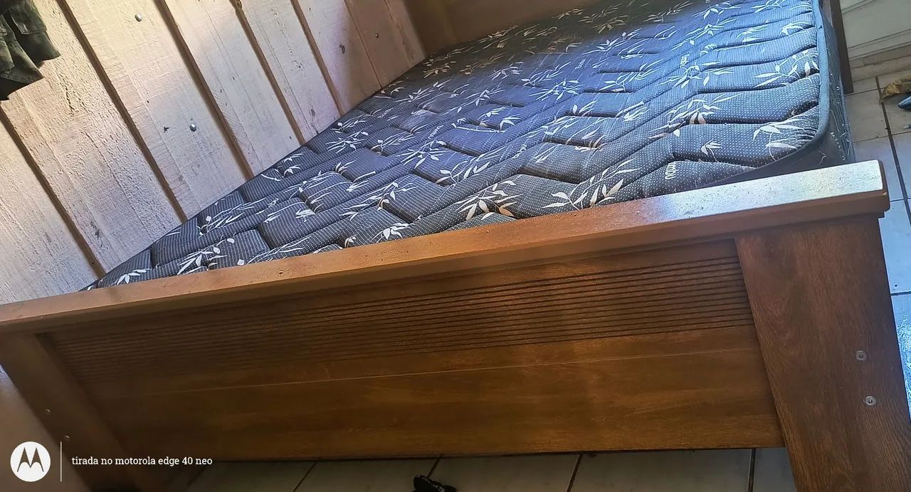 Cama de madeira novinha  - Foto 5