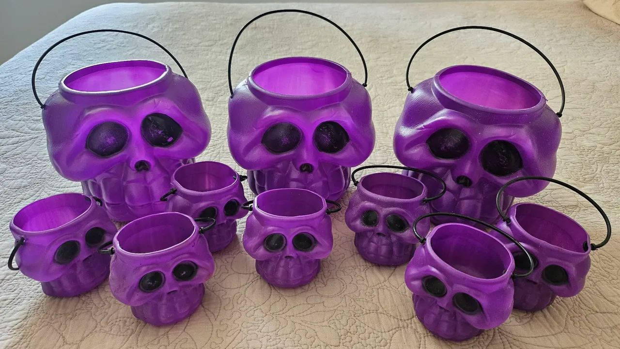 Baldes guloseimas Caveiras Halloween - Retirada na Tijuca ou Envio pela OLX - Foto 5