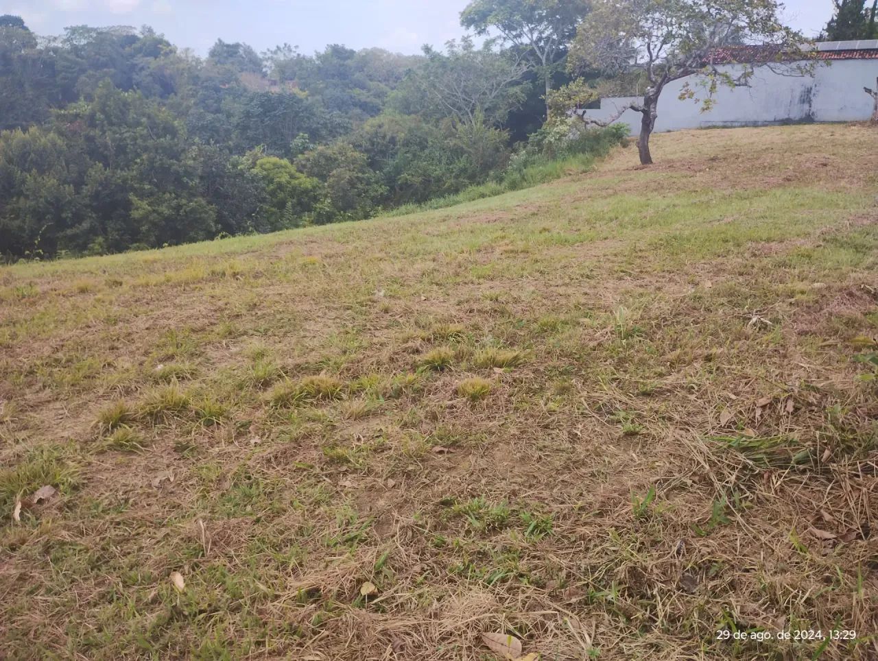 Área excelente em aldeia, nascente e de esquina. - Foto 8