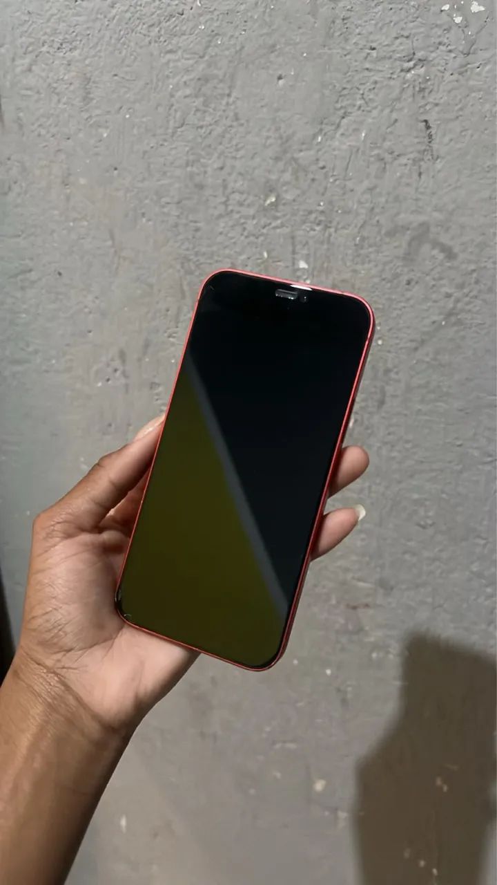 iPhone 12