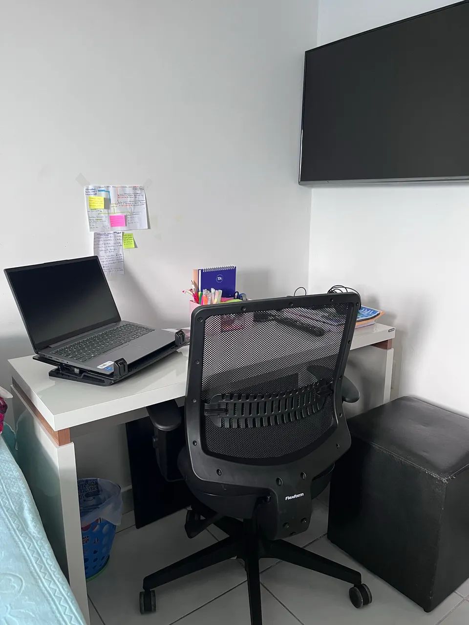 Mesa de Escritório/trabalho/estudos  - Foto 5