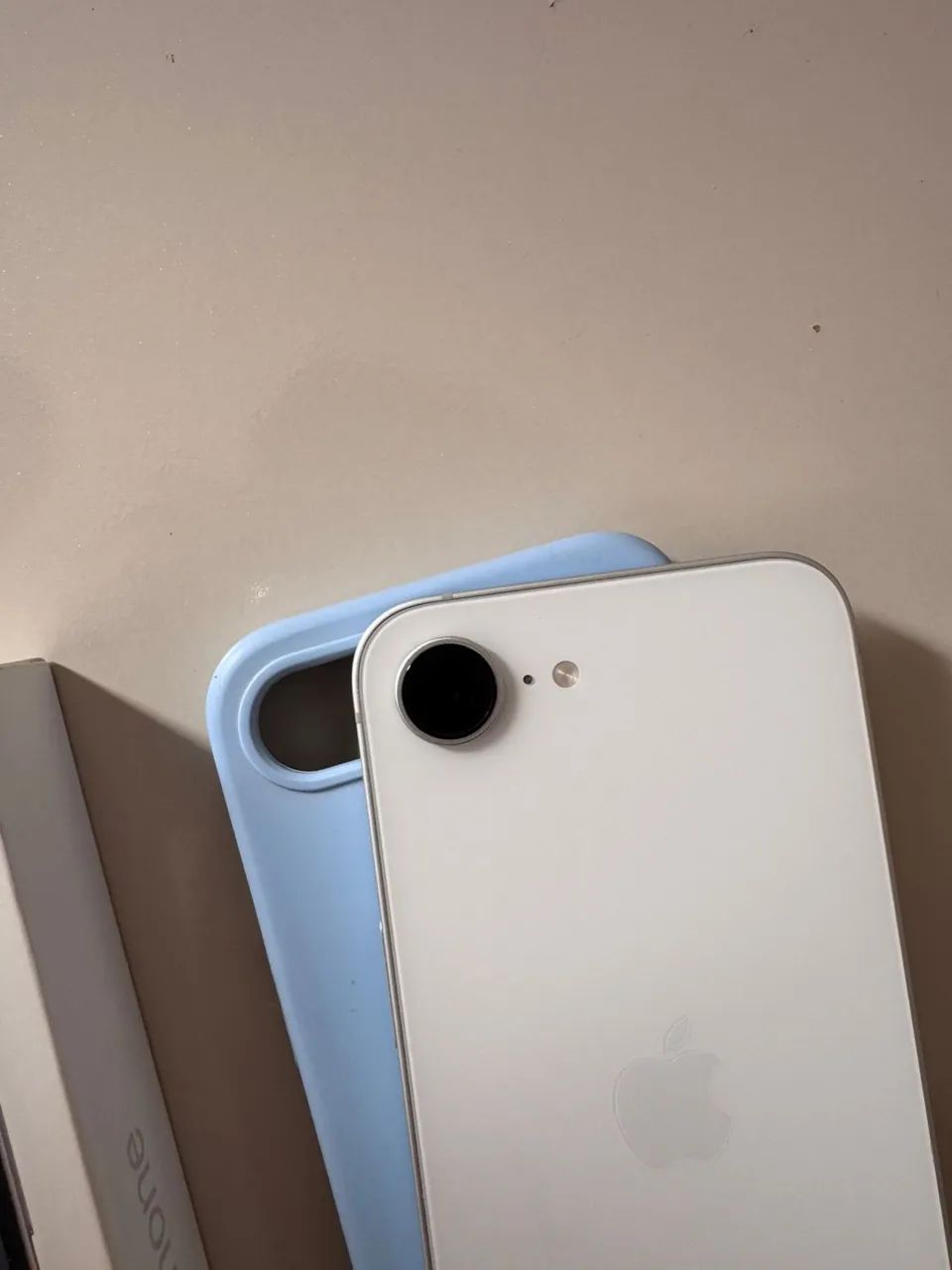 iPhone 16e - COMPLETO  - Foto 3