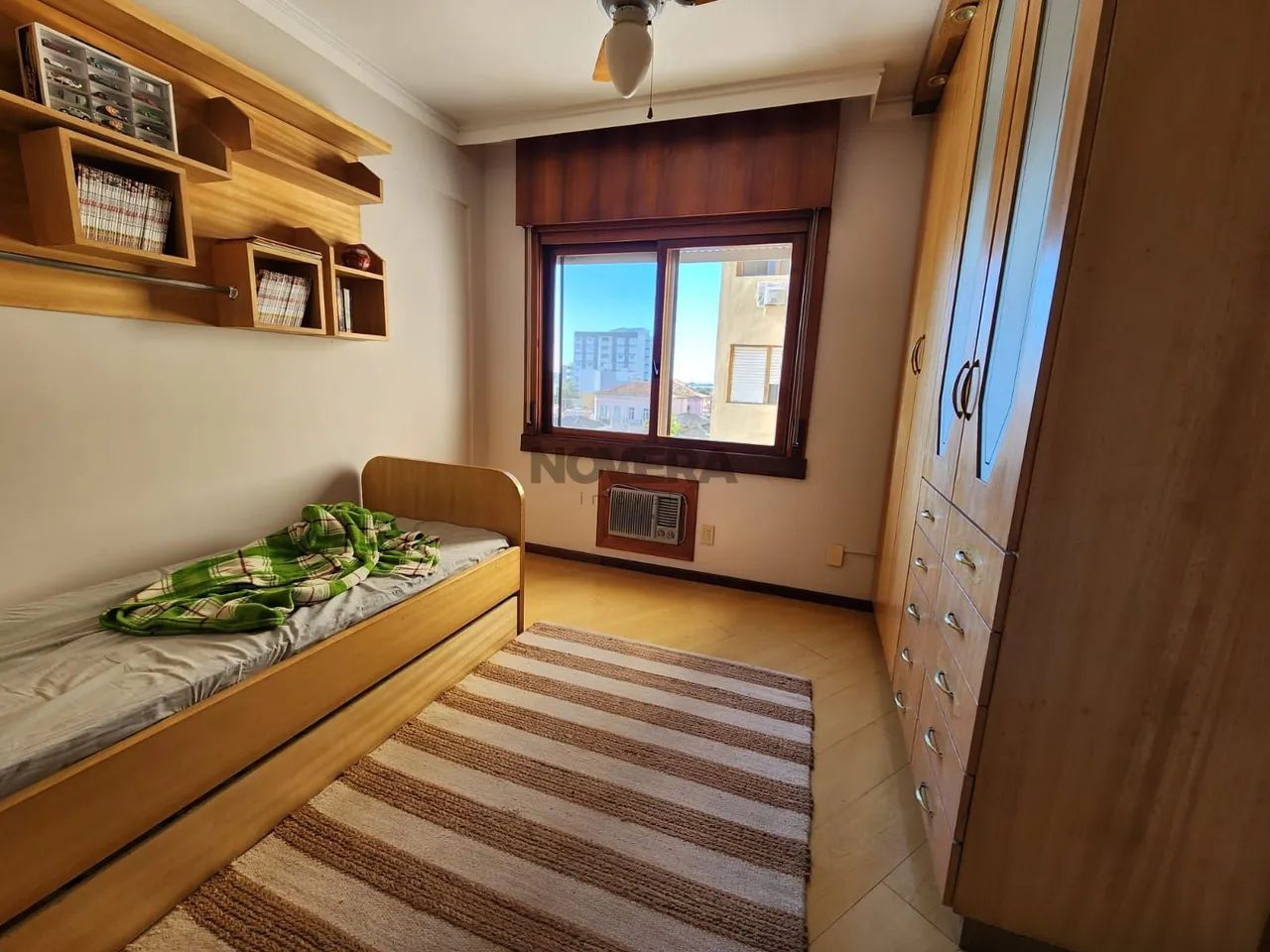 Amplo apartamento central totalmente reformafdo - Foto 4