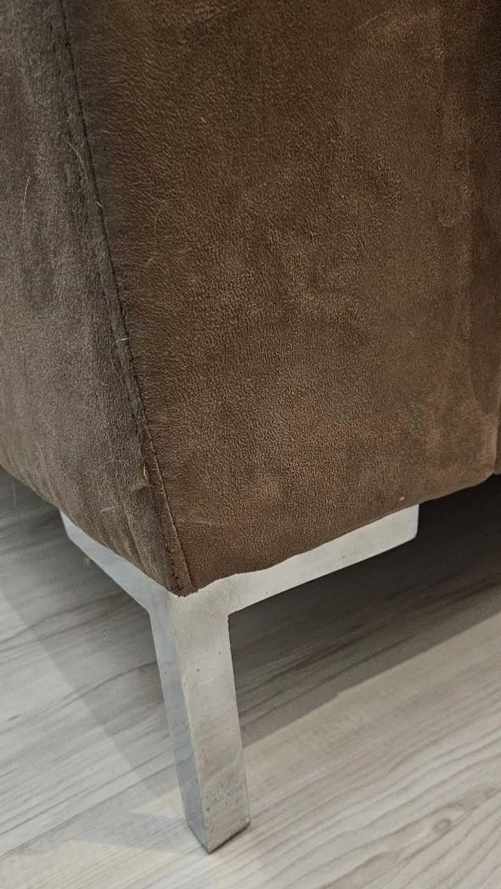 Sofá 2 lugares retrátil em Suede - Foto 4
