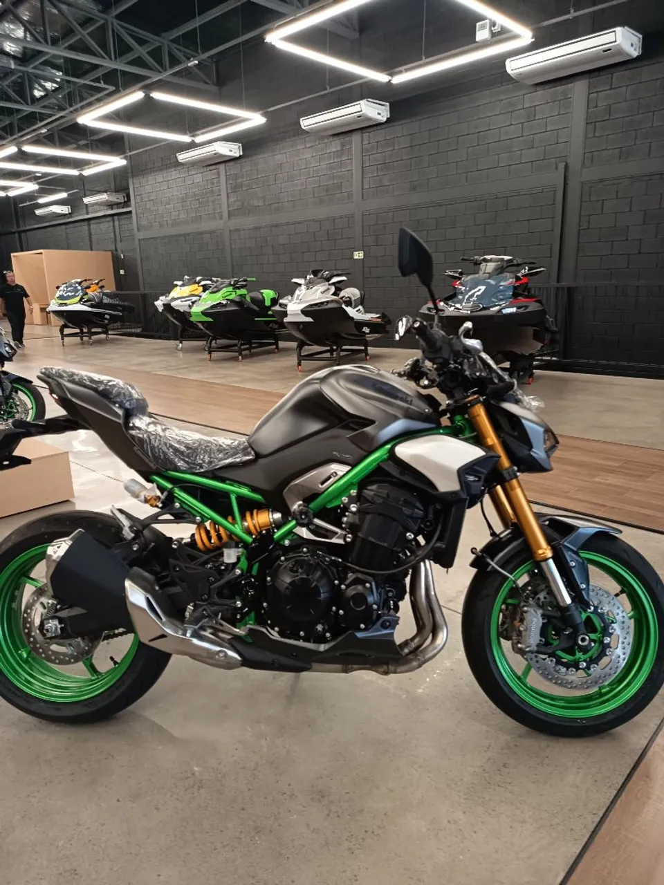 Kawasaki Zx-6r 636cc 2026 - 1511012982 | OLX