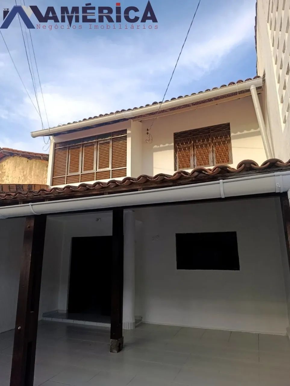 Casa 3 Quartos 90m² - Tambiá