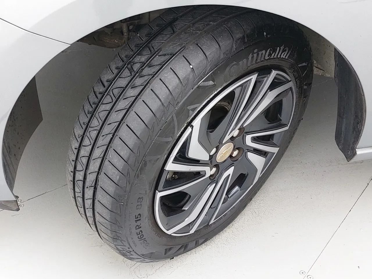 Chevrolet Onix Hatch LT 1.0 12V Flex Mec. 4P, foto 11 de 18